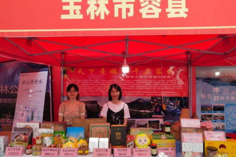 要找到参与PDD推金币助力活动的群组，可以尝试在社交平台搜索相关话题标签，加入讨论并询问其他用户是否了解这类群组。